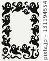 ハロウィン黒お化けフレーム 131194554