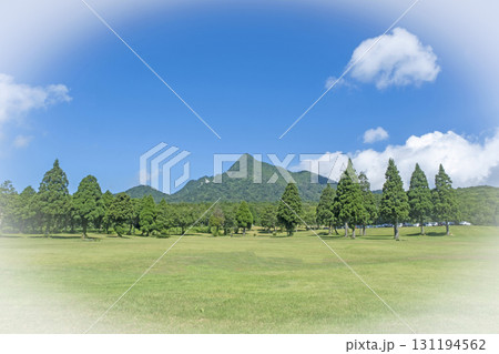 初夏・新緑・エコイメージ(大山鏡ヶ成) 初夏・新緑・エコイメージ(大山鏡ヶ成) 131194562