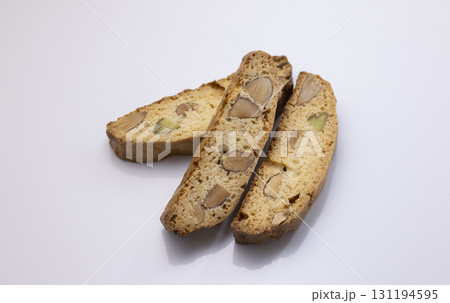 手作りの美味しそうなお菓子　ビスコッティ 131194595