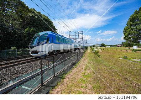 近鉄観光特急　しまかぜ 131194706