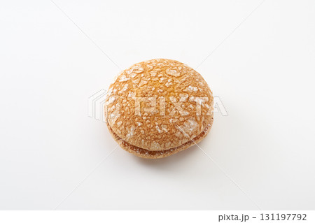 ブッセ　フランス菓子のイメージ 131197792