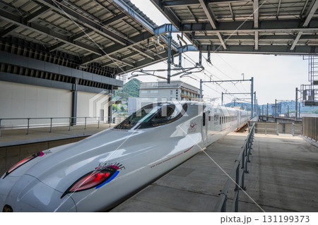 長崎新幹線-西九州を走る高速列車 長崎新幹線-西九州を走る高速列車 131199373