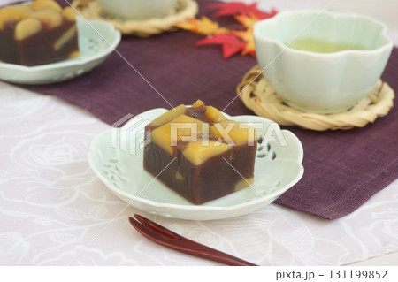 秋の和菓子 栗羊羹 秋の和菓子 栗羊羹 131199852