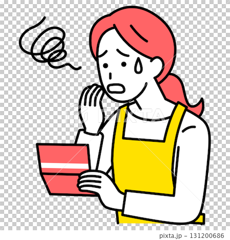 一位繫著圍裙的女士看著自己的存摺，一臉困惑 131200686