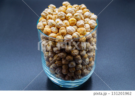 Beautiful organic dried chickpea beans consisting of raw bengal legume pea Beautiful organic dried chickpea beans consisting of raw bengal legume pea 131201962