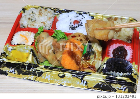 幕の内弁当(唐揚げ) 幕の内弁当(唐揚げ) 131202493