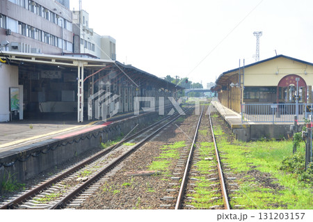 JR北海道、釧網本線釧路駅と釧路湿原駅間の風景(2023年夏) 131203157