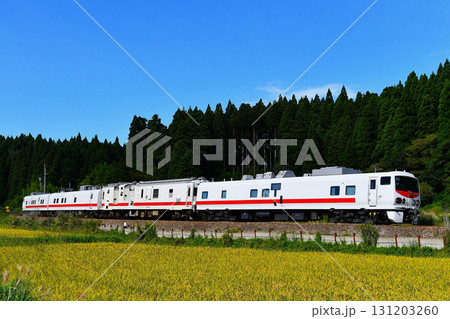 East-i D(マヤ50連結) JR男鹿線 East-i D(マヤ50連結) JR男鹿線 131203260