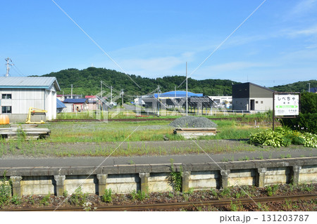 JR北海道、釧網本線茅沼駅と磯分内駅間の風景(2023年夏) JR北海道、釧網本線茅沼駅と磯分内駅間の風景(2023年夏) 131203787