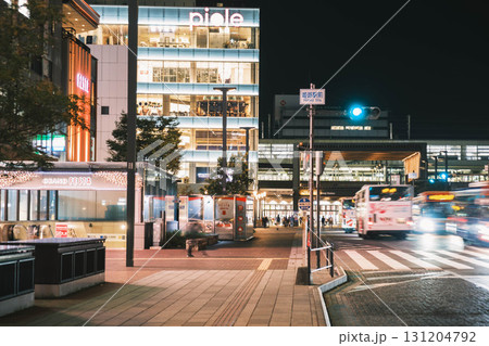 [姫路駅]美しいネオンが輝く街の風景 131204792