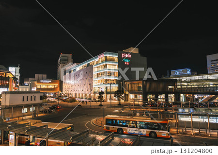 [姫路駅]美しいネオンが輝く街の風景 131204800