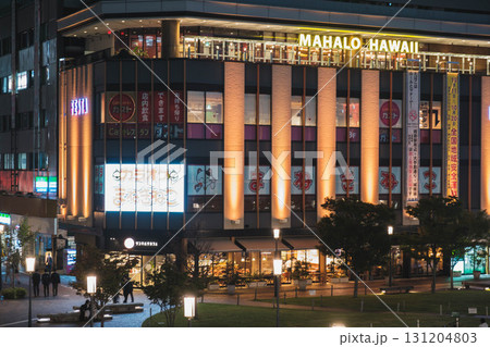 [姫路駅]美しいネオンが輝く街の風景 131204803