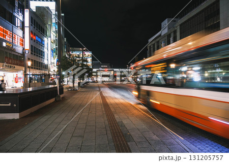 [姫路駅]路線バスが運行する風景 131205757