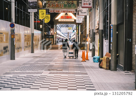 [姫路駅]みゆき通り商店街の夜景の風景 131205792