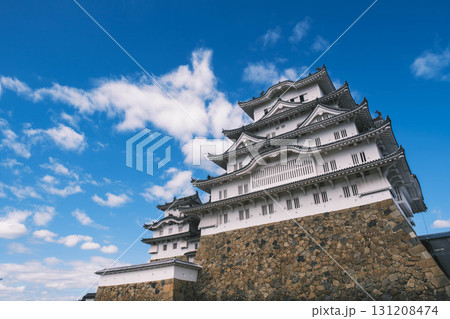 [姫路城]世界遺産の美しい姿 131208474