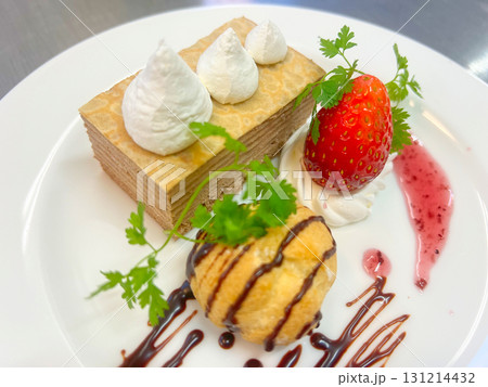 スイーツの盛り合わせ 131214432