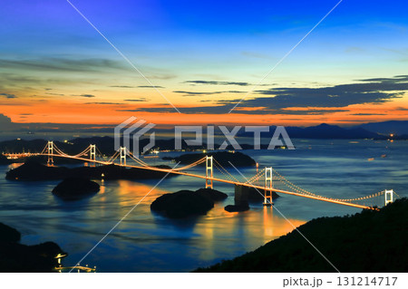 【愛媛県】来島海峡大橋のライトアップ（しまなみ海道） 131214717