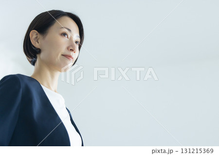 ビジネスウーマン 131215369