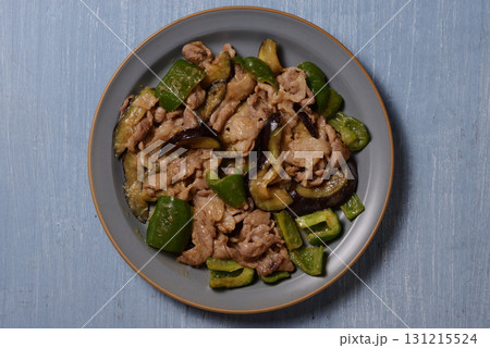 ナスとピーマンと豚肉の味噌炒め 131215524