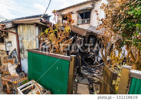 火災現場　もらい火 131216619