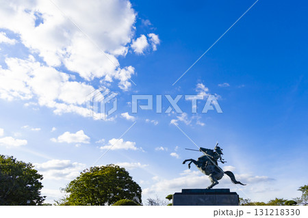 山形市霞城公園と最上義光の騎馬像 山形市霞城公園と最上義光の騎馬像 131218330