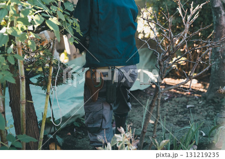 Japanese Gardener Japanese Gardener 131219235