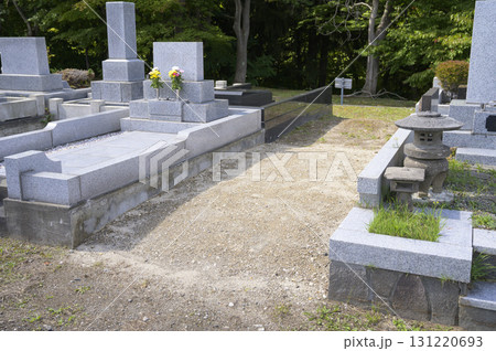 墓じまいのイメージ 131220693