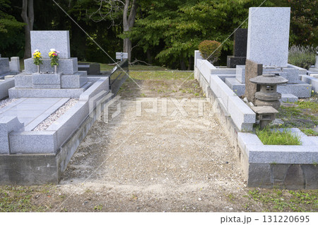 墓じまいのイメージ 131220695