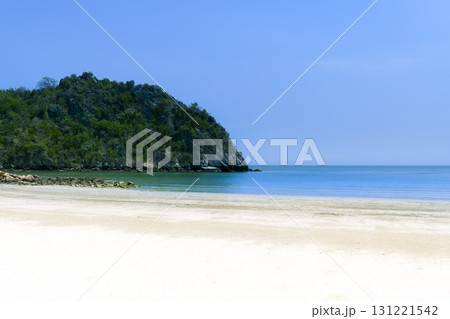 タイ・サムロイヨット バンプービーチ Bang Pu Beach, Sam Roi Yot, TH 131221542