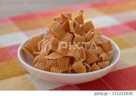 ブタメン太麺スナックとんこつ味 131222830