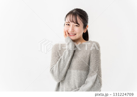 女性　ビューティー 131224709