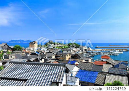 【広島県】晴天の鞆の浦の眺め 【広島県】晴天の鞆の浦の眺め 131224769