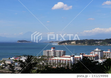 大崎公園より逗子マリーナ、江の島、富士山方面を望む 131224998