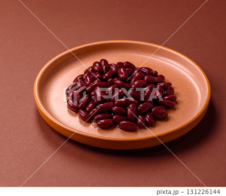 Red beans canned as an ingredient for cooking healthy or vegetarian food. Canned beans Red beans canned as an ingredient for cooking healthy or vegetarian food. Canned beans 131226144