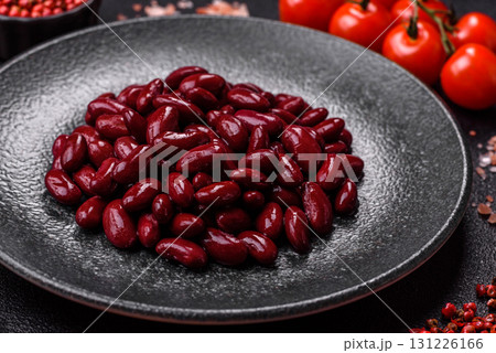 Red beans canned as an ingredient for cooking healthy or vegetarian food. Canned beans Red beans canned as an ingredient for cooking healthy or vegetarian food. Canned beans 131226166