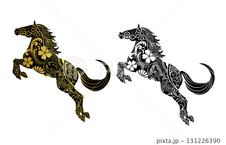 装飾された馬 131226390