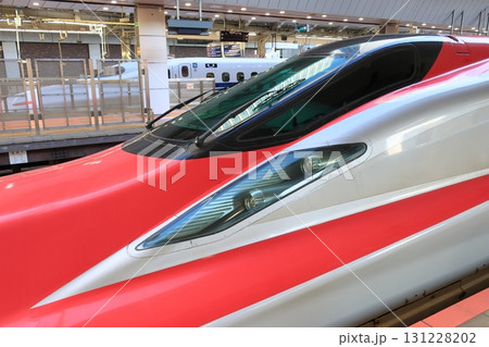 秋田新幹線の先頭車両　こまちの運転席 131228202