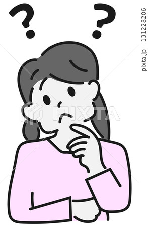 困った表情の若い女性 131228206