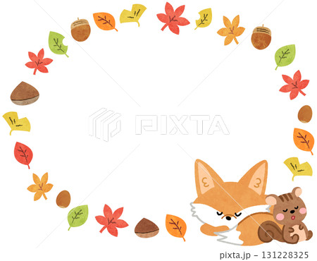 秋の紅葉と眠るキツネとリスの丸いフレームイラスト 秋の紅葉と眠るキツネとリスの丸いフレームイラスト 131228325