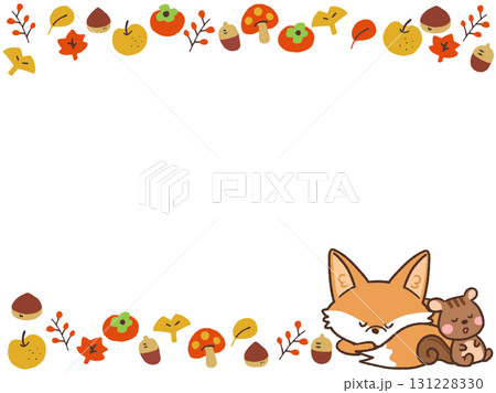 秋の紅葉とキツネとリスのシンプルフレームイラスト 秋の紅葉とキツネとリスのシンプルフレームイラスト 131228330