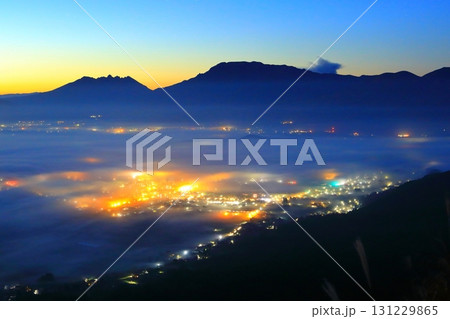 阿蘇雲海（阿蘇山・阿蘇市街） 131229865