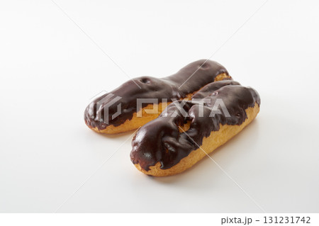 エクレール・オ・ショコラ フランス菓子のイメージ エクレール・オ・ショコラ フランス菓子のイメージ 131231742