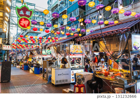 香港 廟街夜市(テンプルストリート) ※一部ソフトフォーカス 香港 廟街夜市(テンプルストリート) ※一部ソフトフォーカス 131232666
