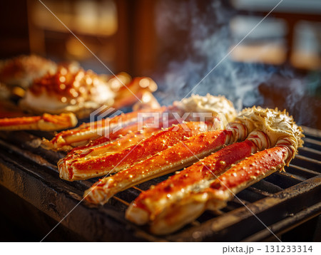 湯気立つ焼きガニが食欲をそそる冬の贅沢グルメ 131233314