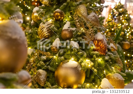 pattern festive christmas set of golden balls on the background of the tree and garland pattern festive christmas set of golden balls on the background of the tree and garland 131233512