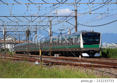 澄んだ青空の川越線沿線 131233733