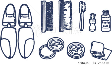 革靴のお手入れをする道具の線画のイラストセット 131238476
