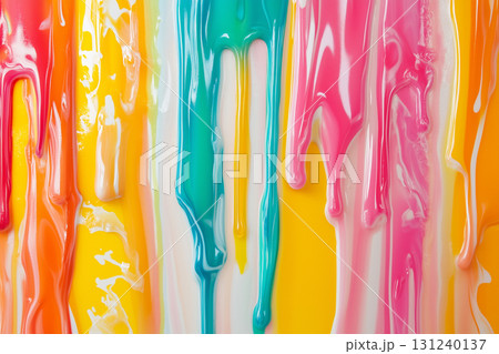 溶けたカラフルなアイスキャンディー 131240137