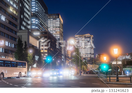 《東京都》大都会丸の内の都市夜景 131241623