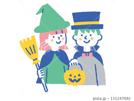ハロウィン仮装の子どもたち_色 131247092